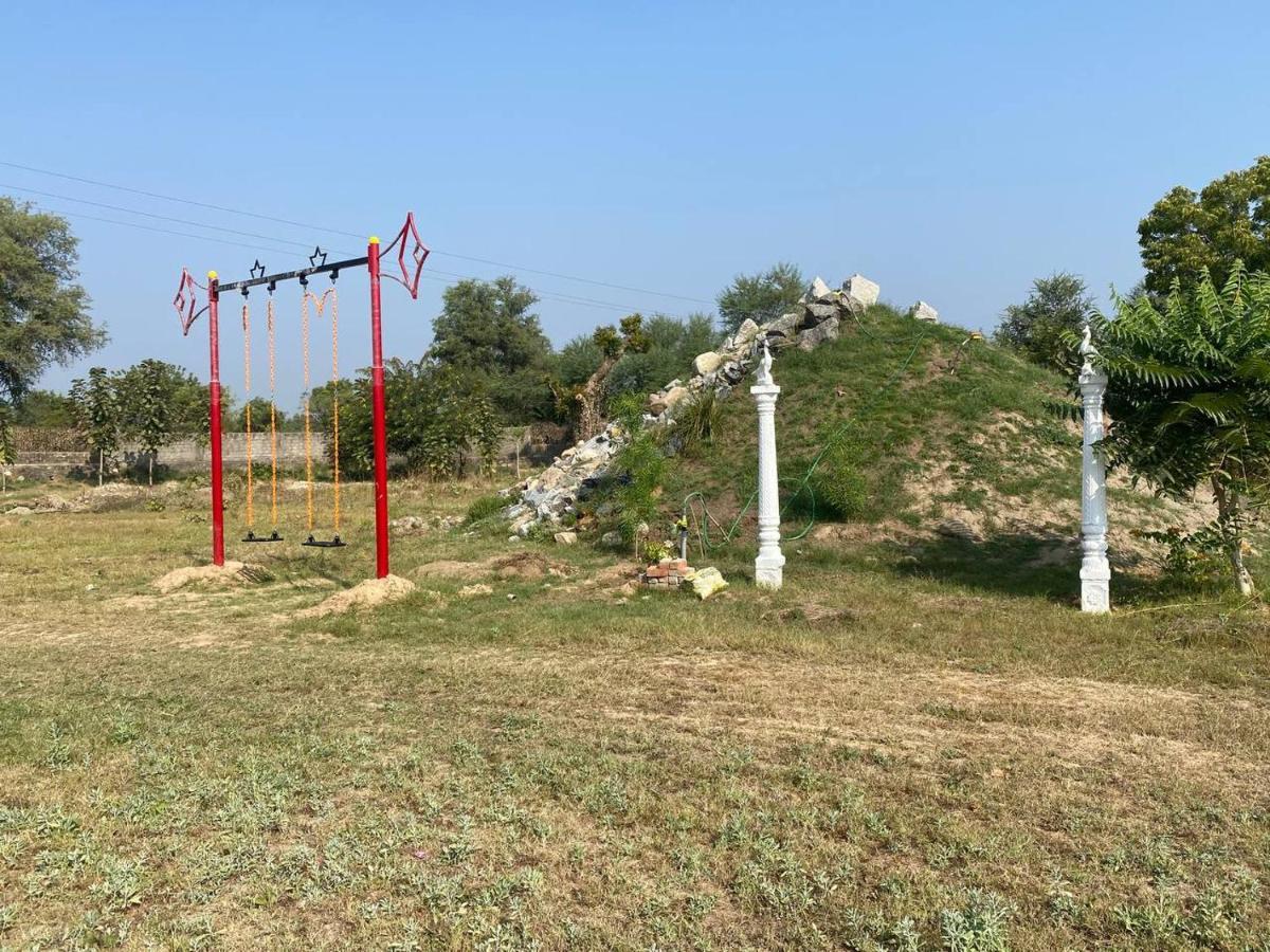 Modhera Sunrise Resort - Tents Bhungas Jungle Restaurants & Candlelight Dining Kalri Εξωτερικό φωτογραφία
