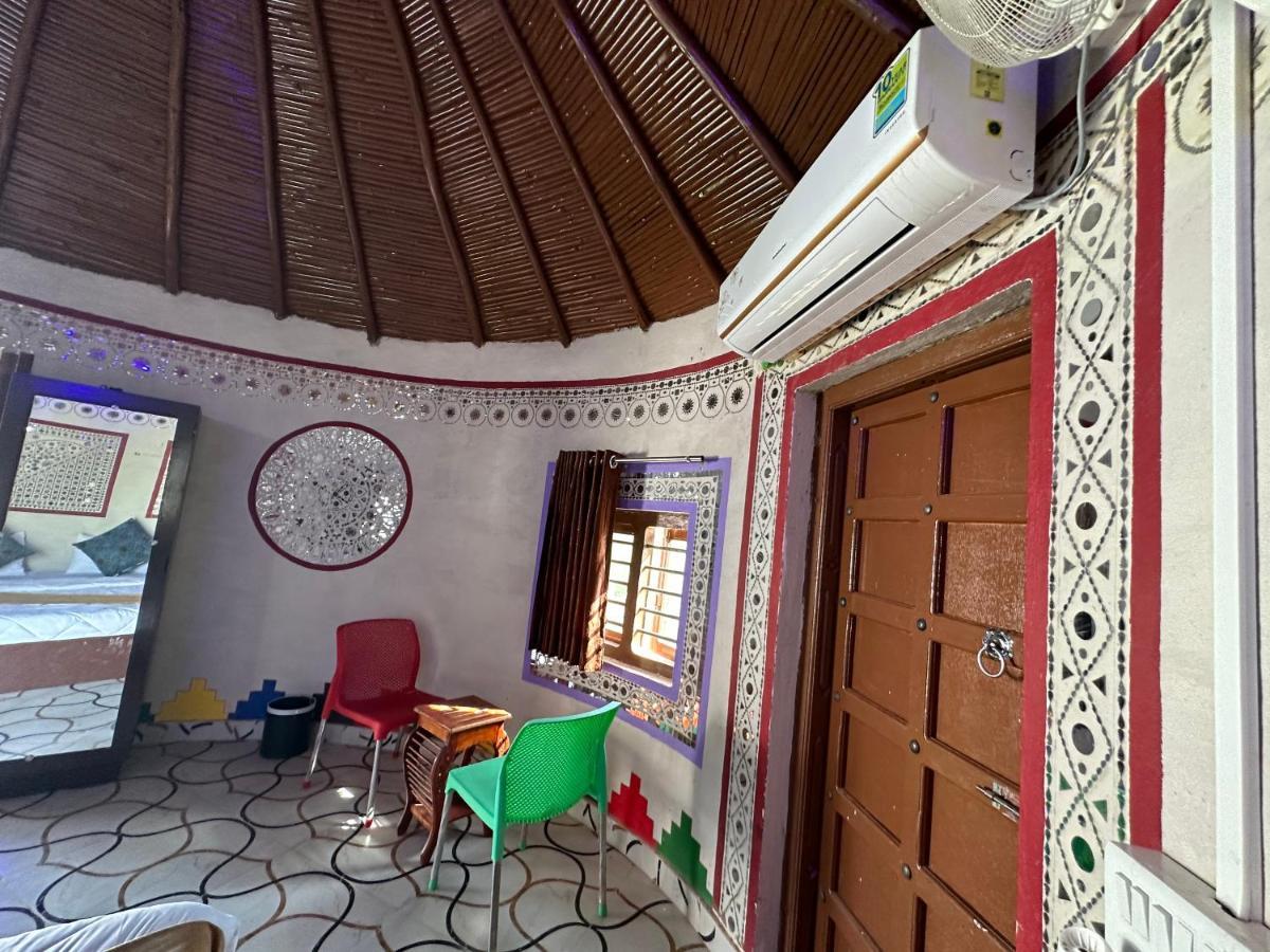 Modhera Sunrise Resort - Tents Bhungas Jungle Restaurants & Candlelight Dining Kalri Εξωτερικό φωτογραφία